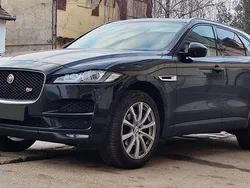 Schwarz Gebraucht 2017 Jaguar F-Pace Pure SUV | 12.700 € (Etwas zu teuer)
