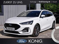Frozen white (weiß) Gebraucht 2025 Ford Focus ST-Line Kombi | 26.350 € (Fairer Preis)