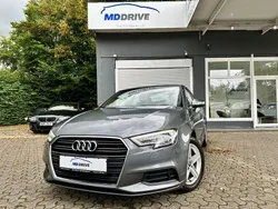 Grau Gebraucht 2019 Audi A3 Limousine | 15.490 € (Guter Preis)