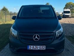 Schwarz Gebraucht 2020 Mercedes Vito Edition Van / Kleinbus | 26.700 € (Guter Preis)