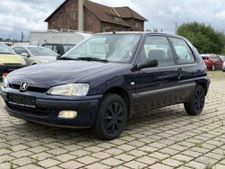 Blau Gebraucht 1999 Peugeot 106 Sport Kleinwagen | 3.999 € (Teuer)