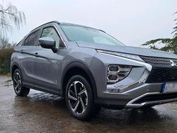 Silber Gebraucht 2022 Mitsubishi Eclipse Cross SUV | 19.900 € (Guter Preis)