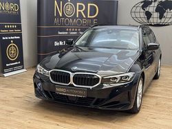 Schwarz Gebraucht 2023 BMW 320 Shadowline Kombi | 26.400 € (Superpreis)
