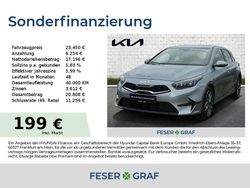 Lunarsilber metallic Gebraucht 2025 Kia Ceed Spirit Kleinwagen | 23.450 € (Fairer Preis)