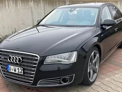 Schwarz Gebraucht 2011 Audi A8L W12 Ambiente Limousine | 22.999 €
