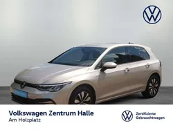 Ivory silver metallic Gebraucht 2023 VW Golf VIII Move Limousine | 22.470 € (Superpreis)