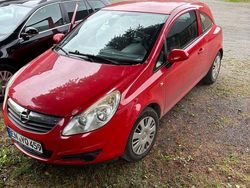 Rot Gebraucht 2008 Opel Corsa Edition Kleinwagen | 1.800 € (Guter Preis)