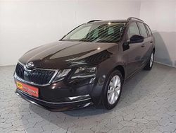 Schwarz Gebraucht 2017 Skoda Octavia Style Kombi | 12.450 € (Fairer Preis)