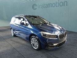 Blau Gebraucht 2022 BMW 218 Gran Tourer Luxury Line Van / Kleinbus | 34.230 €