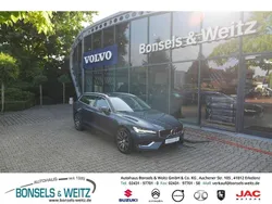 Denim blue / metallic Gebraucht 2022 Volvo V60 Core Kombi | 33.890 € (Superpreis)