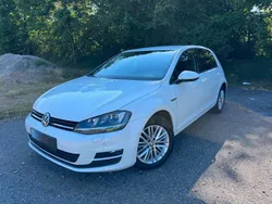 Weiß Gebraucht 2014 VW Golf VII Cup Limousine | 9.650 € (Guter Preis)