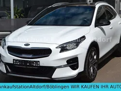 Weiß metallic Gebraucht 2021 Kia XCeed Xdition SUV | 19.990 € (Guter Preis)