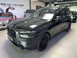 Schwarz Gebraucht 2023 BMW X7 M Sport SUV | 89.900 €
