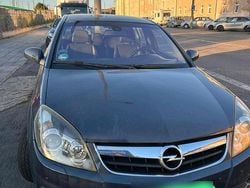 Gebraucht 2006 Opel Signum Kombi | 2.200 €