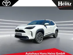 Weiß Gebraucht 2025 Toyota Yaris Cross SUV | 29.950 € (Fairer Preis)