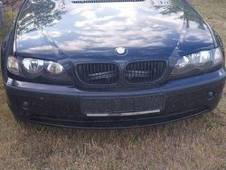 Schwarz Gebraucht 2005 BMW 320 Kombi | 2.000 € (Superpreis)