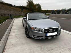 Grau Gebraucht 2007 Audi A4 Cabriolet Sport Cabrio | 11.500 € (Teuer)