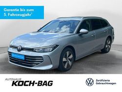 Oyster silver metallic Gebraucht 2024 VW Passat Business Kombi | 31.995 € (Guter Preis)