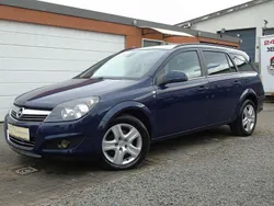 Blau Gebraucht 2010 Opel Astra Edition Kombi | 3.499 € (Fairer Preis)