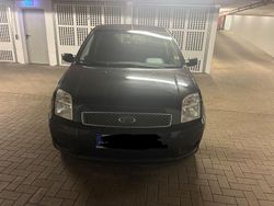 Schwarz Gebraucht 2005 Ford Fusion Limousine | 1.750 € (Fairer Preis)