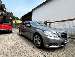 Beige Gebraucht 2011 Mercedes E350 Limousine | 6.900 € (Guter Preis)