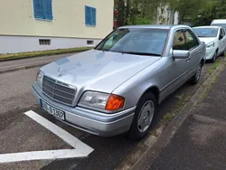 Silber Gebraucht 1996 Mercedes C220 Elegance Limousine | 3.500 € (Etwas zu teuer)