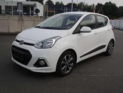 Weiß Gebraucht 2014 Hyundai i10 Edition Kleinwagen | 4.999 € (Guter Preis)