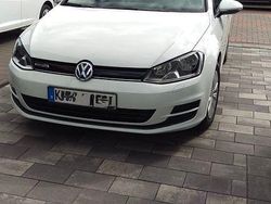 Weiß Gebraucht 2014 VW Golf VII Kombi | 7.499 € (Guter Preis)