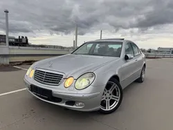 Silber Gebraucht 2005 Mercedes E320 Elegance Limousine | 7.450 € (Etwas zu teuer)