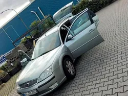 Grau Gebraucht 2006 Ford Mondeo Trend Kombi | 1.900 € (Fairer Preis)