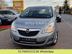 Silber Gebraucht 2010 Opel Meriva Edition Van / Kleinbus | 5.900 € (Fairer Preis)