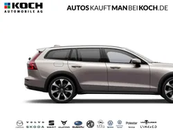 Bright dusk metallic Neu 2024 Volvo V60 CC Core Kombi | 60.790 €