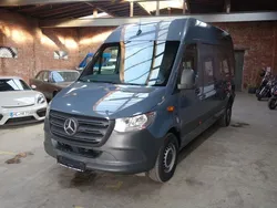 Grau Gebraucht 2021 Mercedes E-Sprinter Van | 16.980 € (Fairer Preis)
