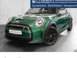 British racing green iv Gebraucht 2023 Mini Cooper SE Classic Kleinwagen | 20.470 € (Guter Preis)