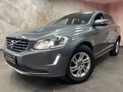 Grau Gebraucht 2016 Volvo XC60 Momentum SUV | 14.490 € (Fairer Preis)