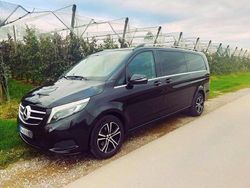Schwarz Gebraucht 2018 Mercedes V220 Van / Kleinbus | 34.990 € (Fairer Preis)