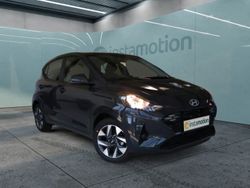 Grau Gebraucht 2024 Hyundai i10 Trend Kleinwagen | 18.400 € (Fairer Preis)
