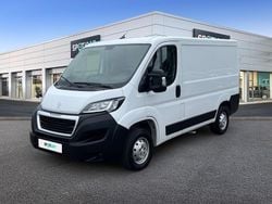Weiß Gebraucht 2024 Peugeot Boxer Van | 25.990 € (Etwas zu teuer)