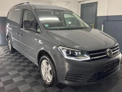 Grau Gebraucht 2018 VW Caddy Maxi Van / Kleinbus | 14.990 € (Guter Preis)