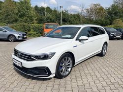 Weiß Gebraucht 2021 VW Passat GTE Kombi | 26.490 € (Etwas zu teuer)