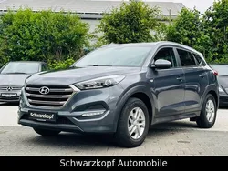 Grau Gebraucht 2018 Hyundai Tucson Classic SUV | 14.980 € (Guter Preis)