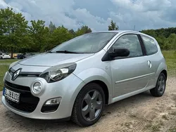 Silber Gebraucht 2013 Renault Twingo Kleinwagen | 3.000 €