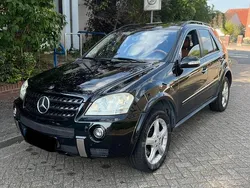 Schwarz Gebraucht 2008 Mercedes ML420 AMG SUV | 7.199 € (Superpreis)