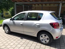 Grau Gebraucht 2018 Dacia Sandero Comfort Kleinwagen | 7.600 € (Fairer Preis)