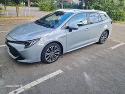 Grau Gebraucht 2021 Toyota Corolla Team Kombi | 22.999 € (Fairer Preis)