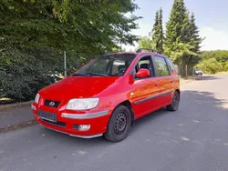 Rot Gebraucht 2004 Hyundai Matrix Van / Kleinbus | 450 € (Guter Preis)