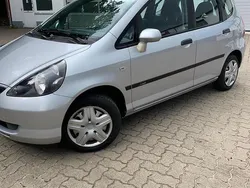Silber Gebraucht 2004 Honda Jazz Kleinwagen | 2.550 € (Teuer)