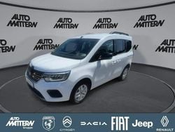 Weiß Neu 2025 Renault Kangoo Komfort Van / Kleinbus | 35.490 € (Teuer)