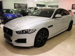 Weiß Gebraucht 2015 Jaguar XE R-Sport Limousine | 16.950 € (Etwas zu teuer)