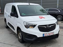 Weiß Gebraucht 2021 Opel Combo Selection Van / Kleinbus | 6.500 €